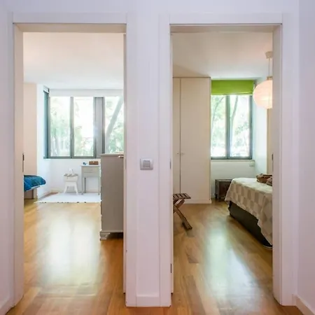 Elegant And Modern Apt In The Heart Of * Lisboa