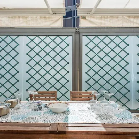 Elegant And Modern Apt In The Heart Of 公寓 *
